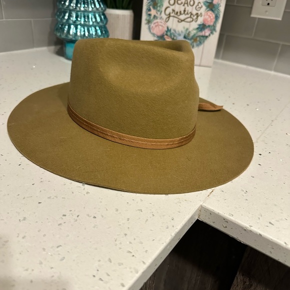 Lack of Color Brown Hat - Picture 4 of 4